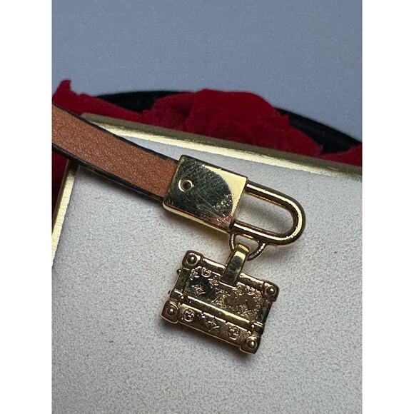 Louis Vuitton Petite Malle Trunk Bracelet Gold & Monogram w/Certificate of Auth - Picture 13 of 16